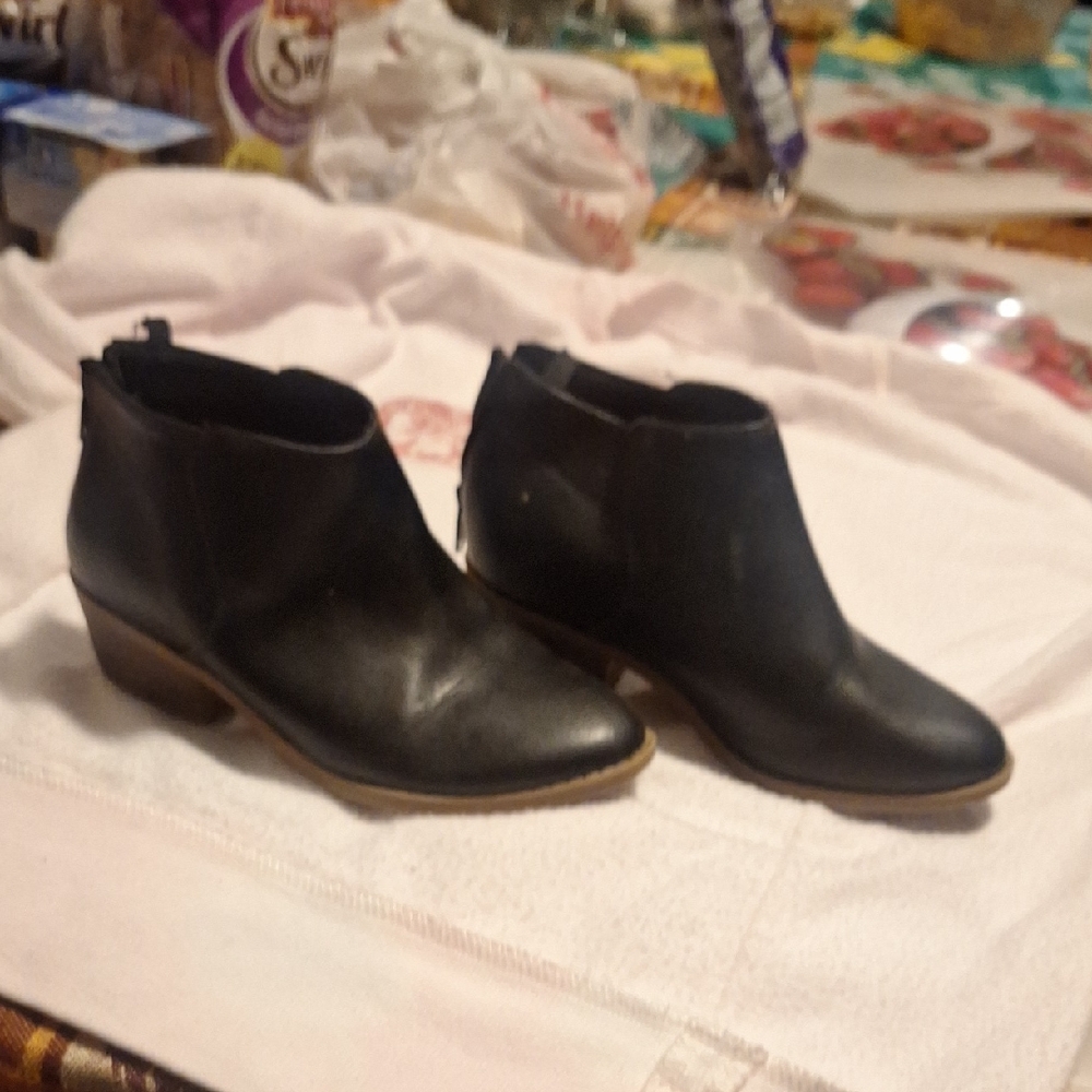 Old Navy Black Ankle Booties